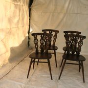 Set of 4 ercol english fleur-de-lis chairs 1960