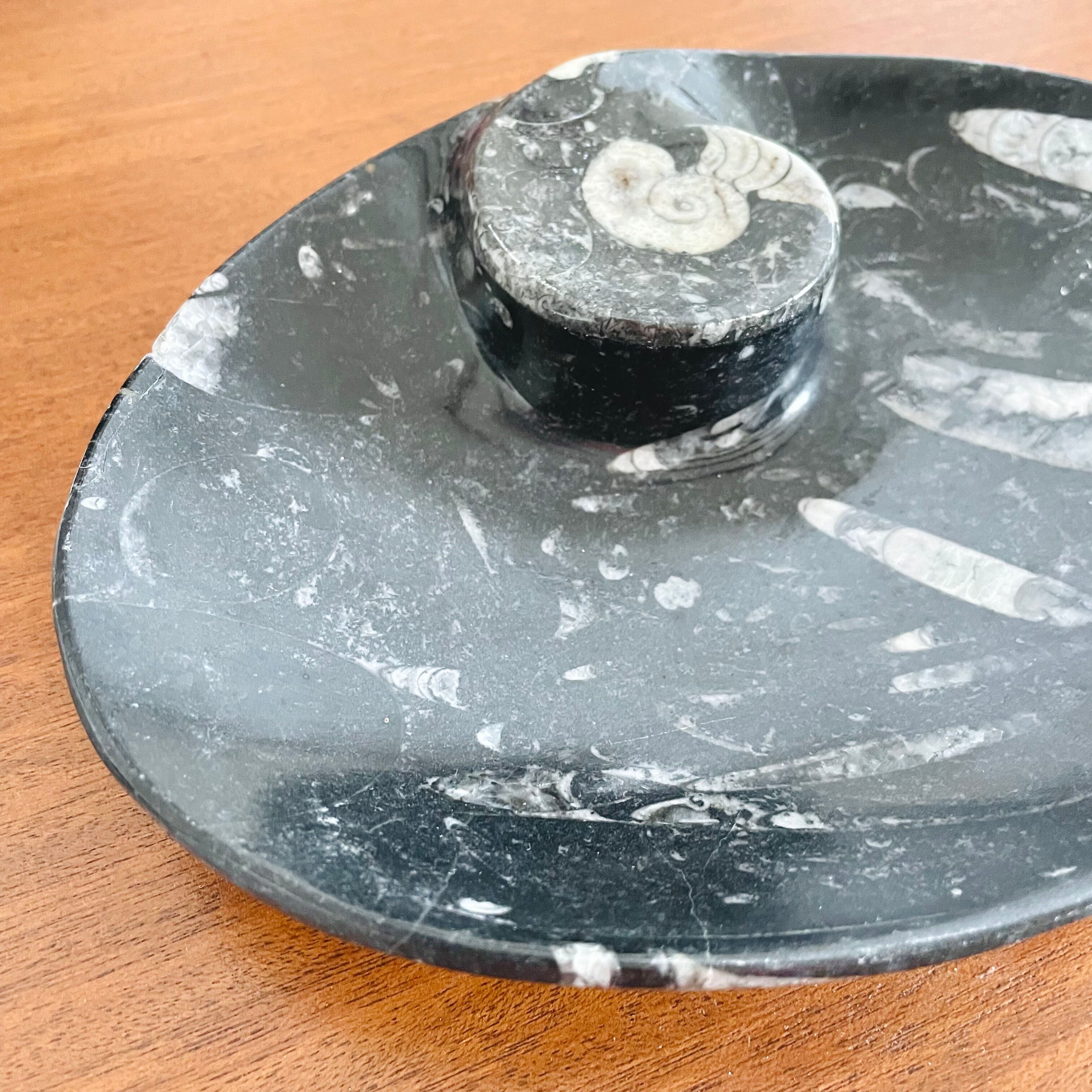 Empty carved stone pocket