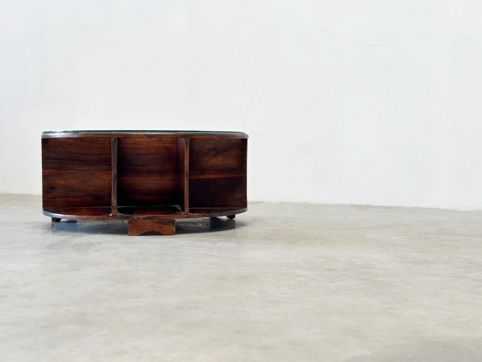 Sculptural Italian coffee table