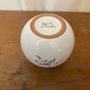 Vase ancien pique fleurs moustiers céramique blanche peinte vintage