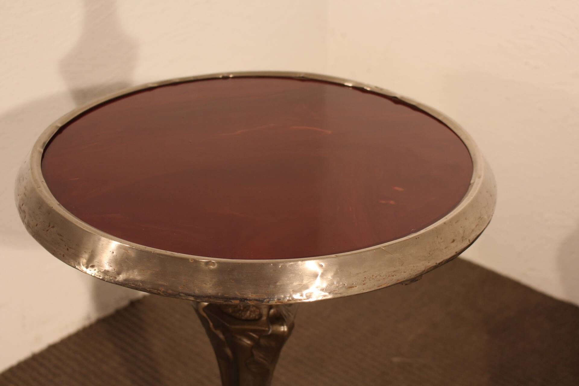 Hector Guimard pedestal table