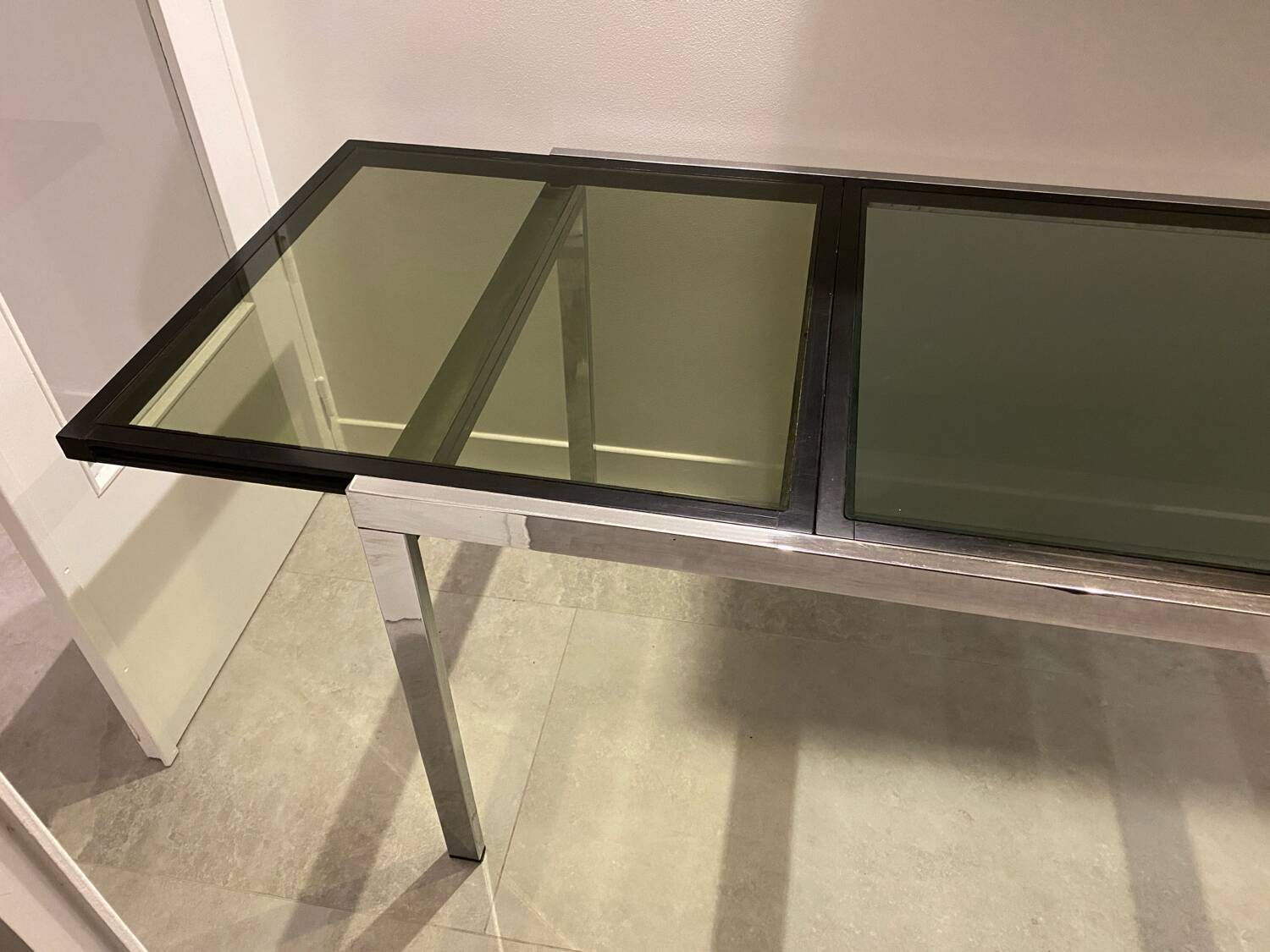 Table Milo Baughman