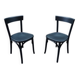 Set of 2 vintage bistro chairs