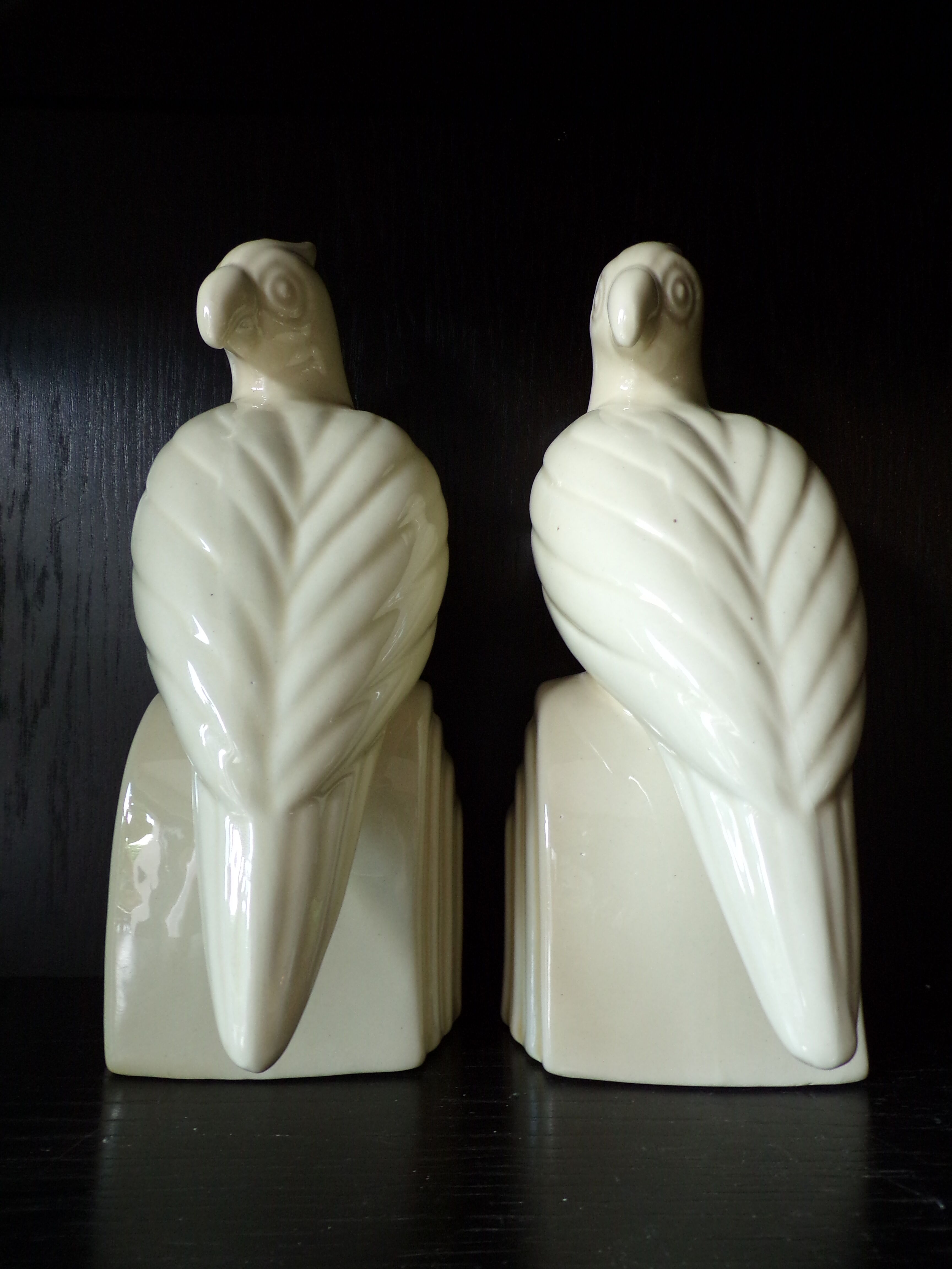 Pair of ceramic parrot bookends