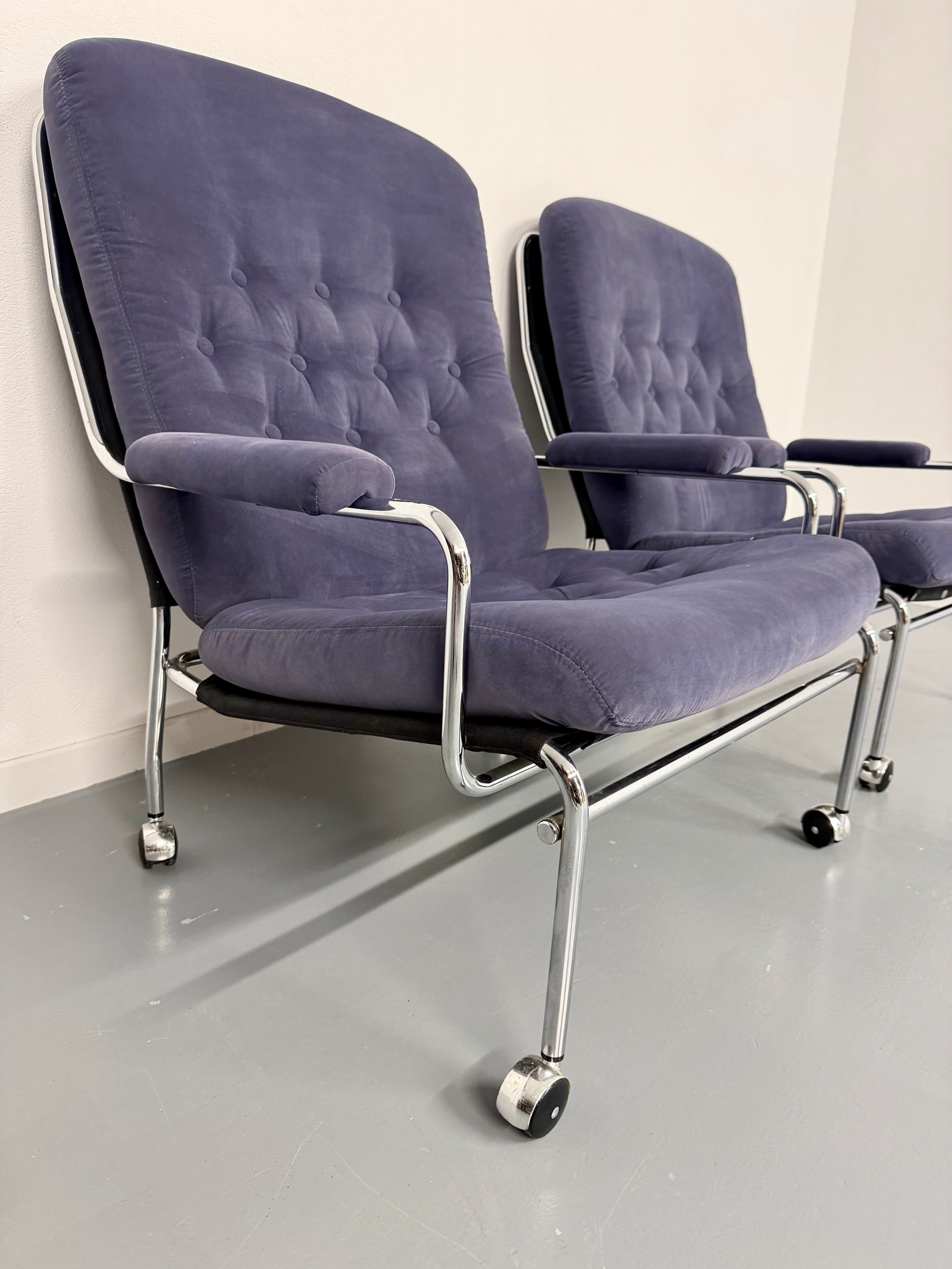 Paire de fauteuils lounge roulette design scandinave Bruno Mathsson