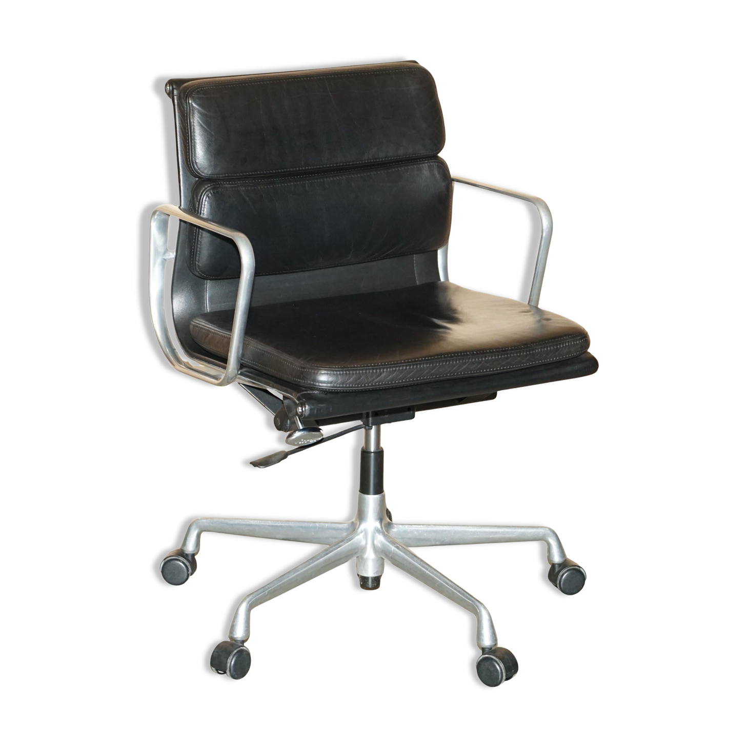 VITRA EAMES EA 217 / 219 swivel office chair leather