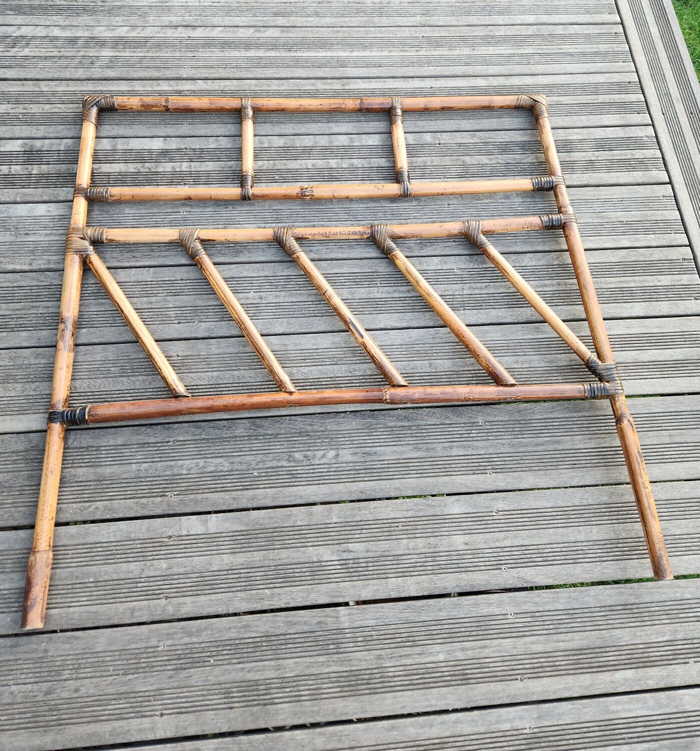Bamboo and rattan headboard: vintage