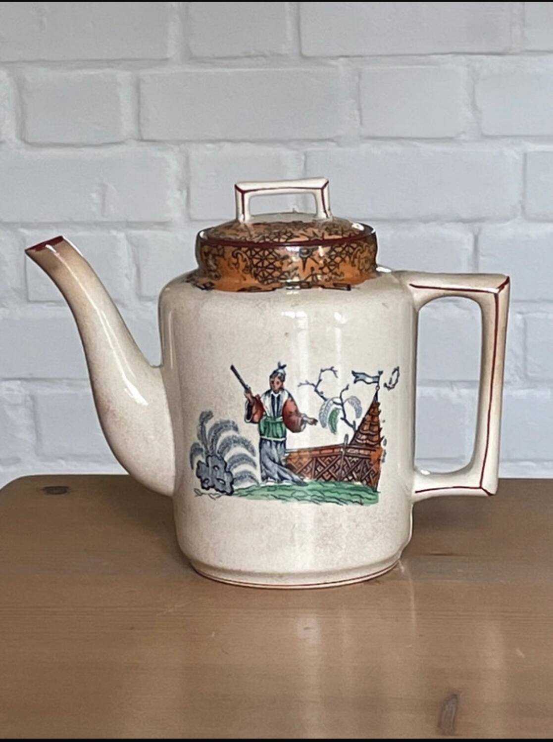 Old teapot with Asian decor K&G Luneville