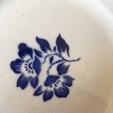 Six flowery old plates in green and blue