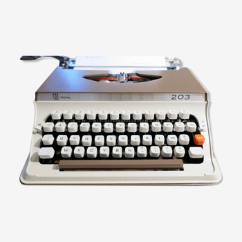 Royal 203 vintage typewriter