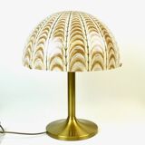 Lampe de bureau en lucite et laiton en forme de champignon du milieu du siècle par cosack