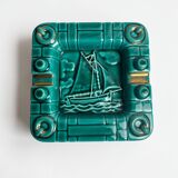 Vintage, ashtray and pocket tray decorated with a boat by Verceram from around 1950.