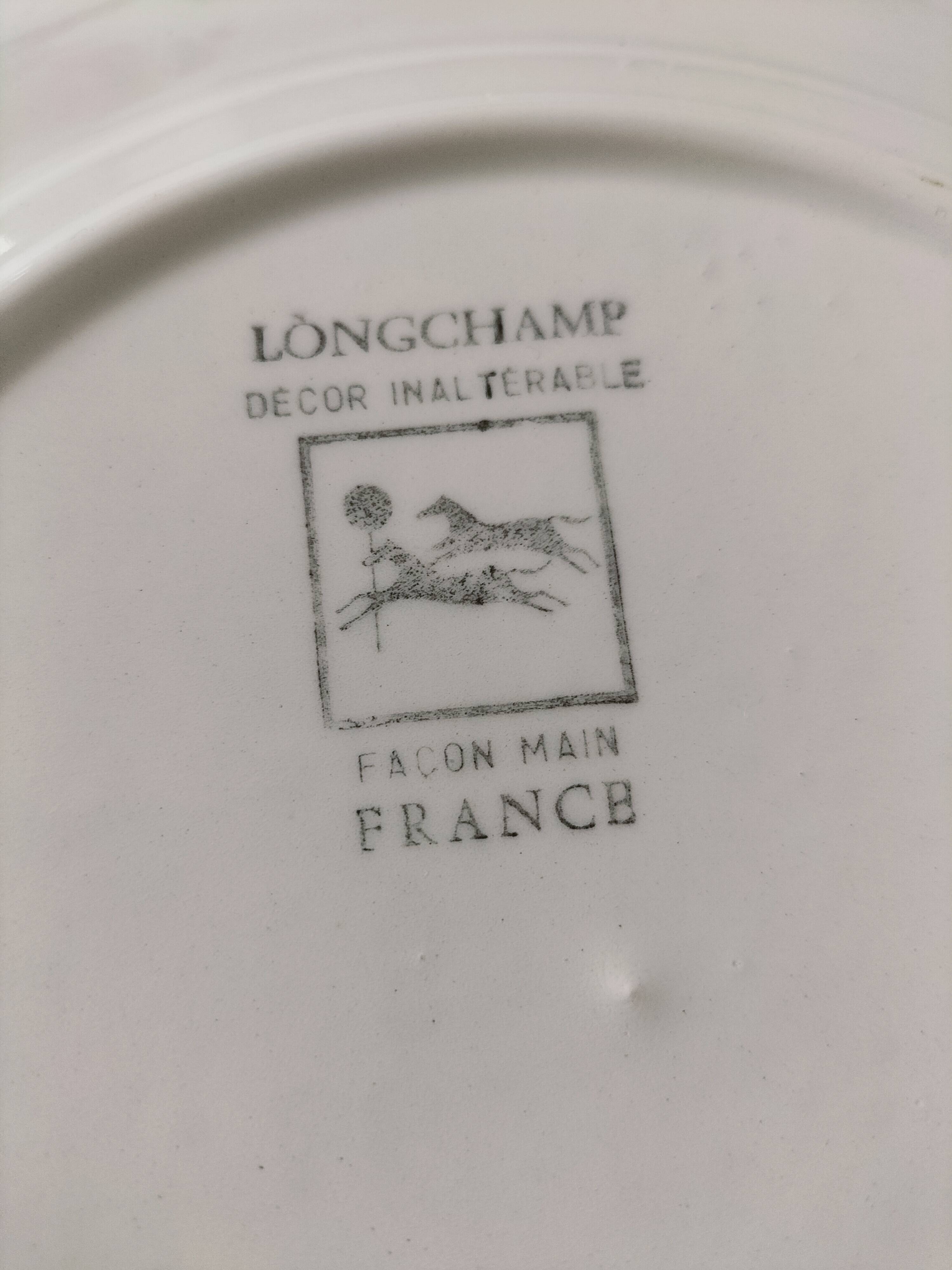 Longchamp plate – “hand-style” decoration, a reinterpretation of the Cléry model
