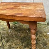 Solid wood table - Ball legs