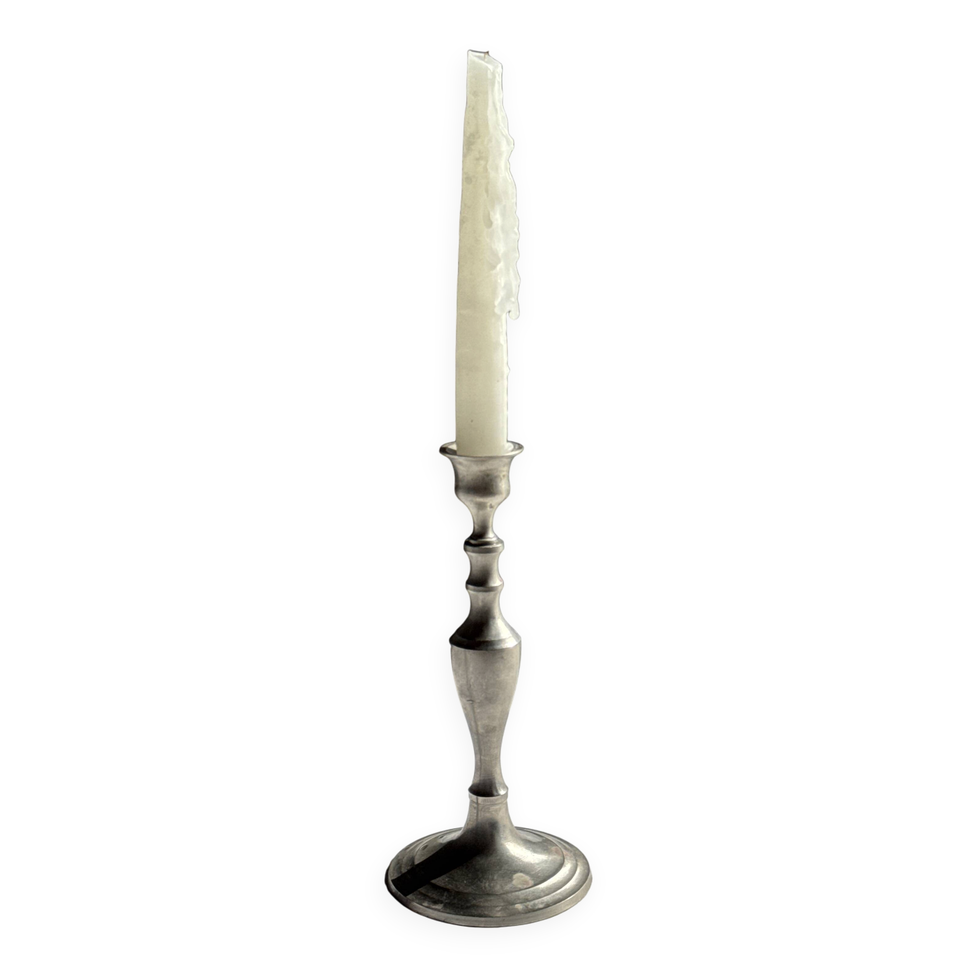 Antique silver-plated candlestick with a baluster shaft H21 D9.5
