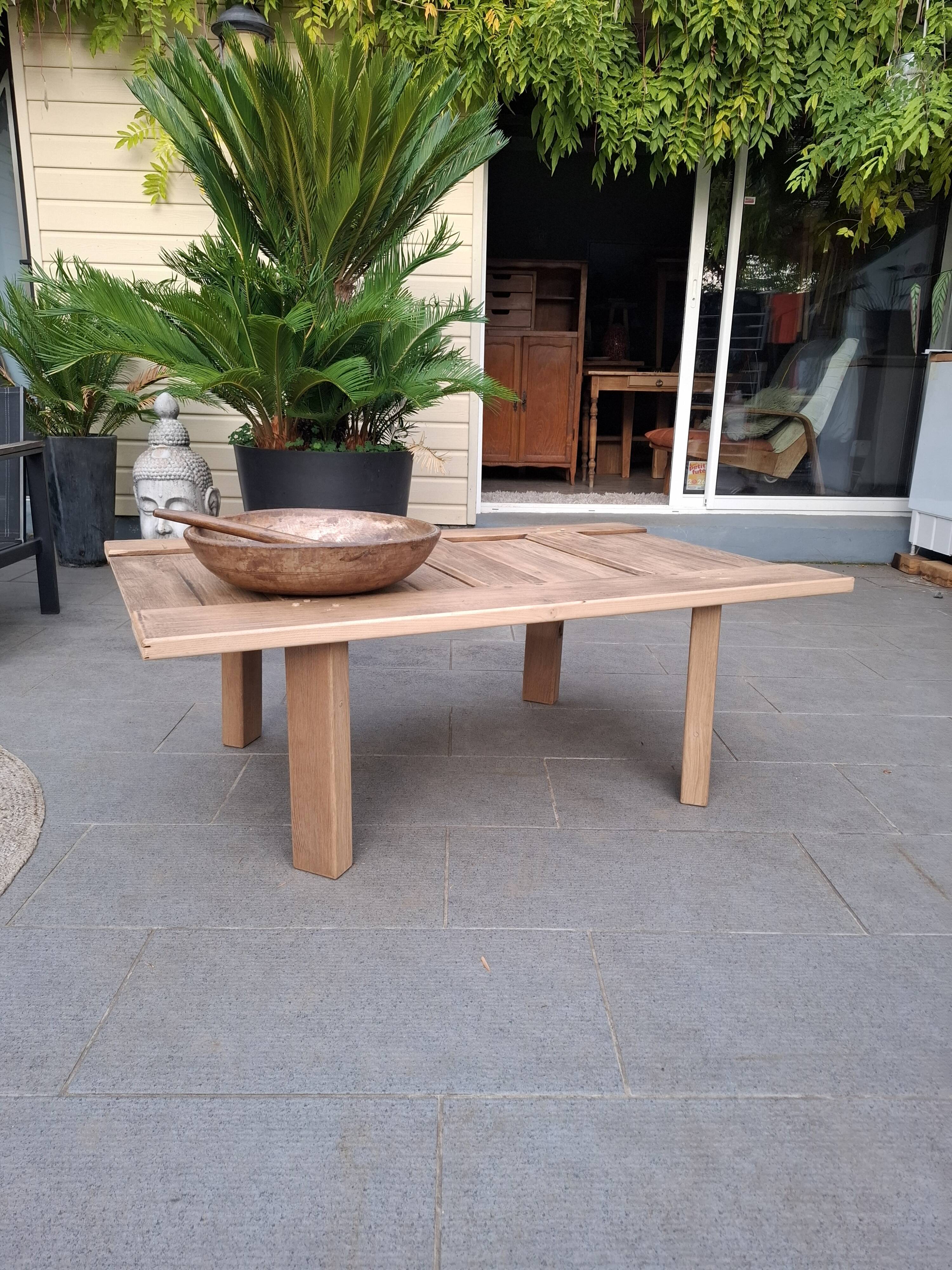 Table basse fabrication artisanale