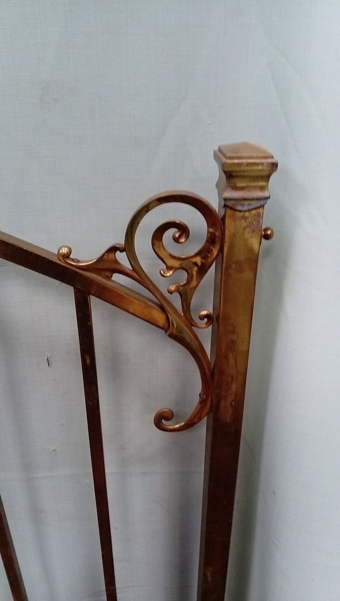 New art brass bed