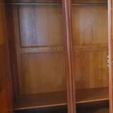 Armoire en merisier de style Louis Philippe