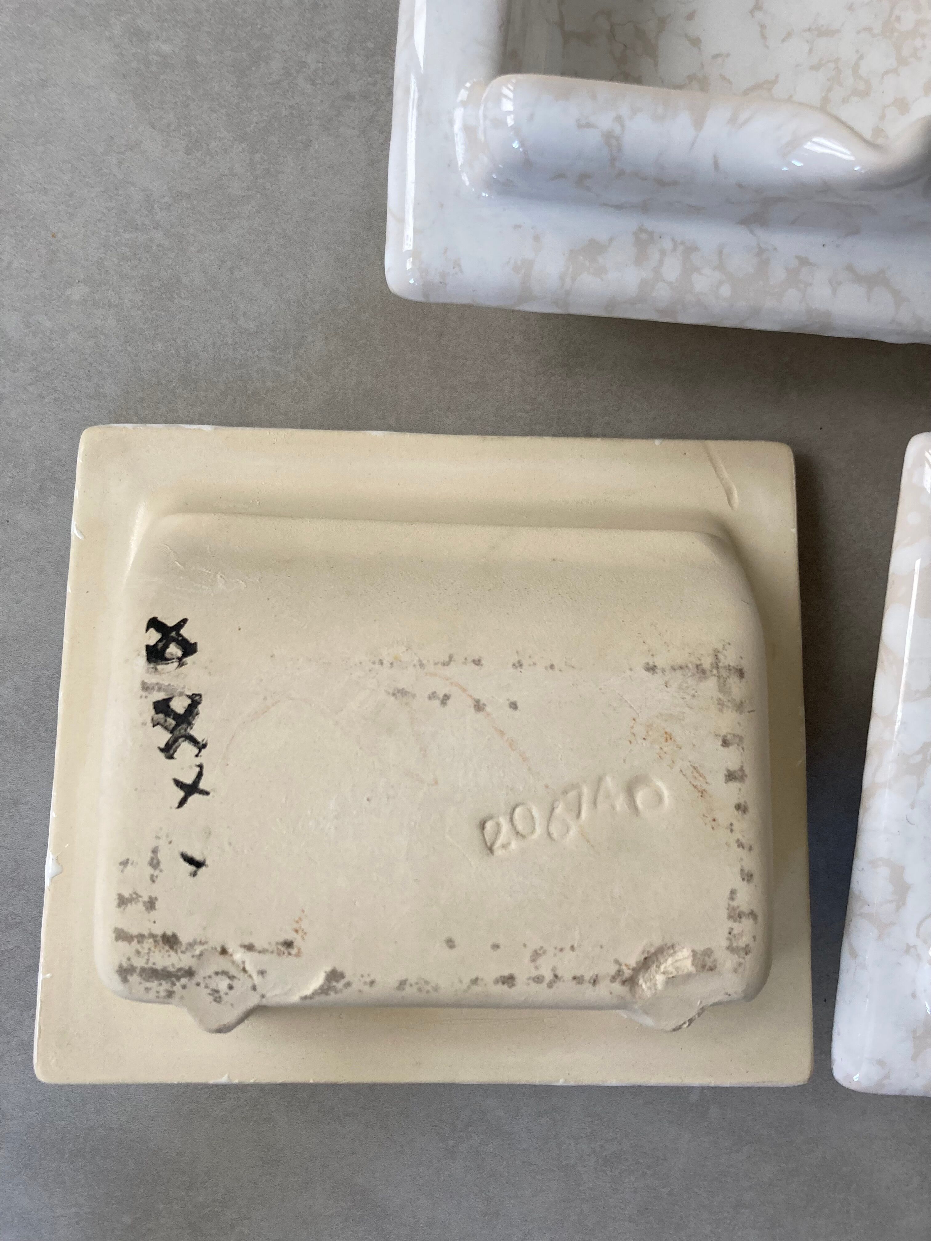 Wall mounted ceramic soap dish