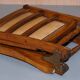 Chaise pliante militaire rare circa 1890 en fruitwood massif avec ferrure en laiton