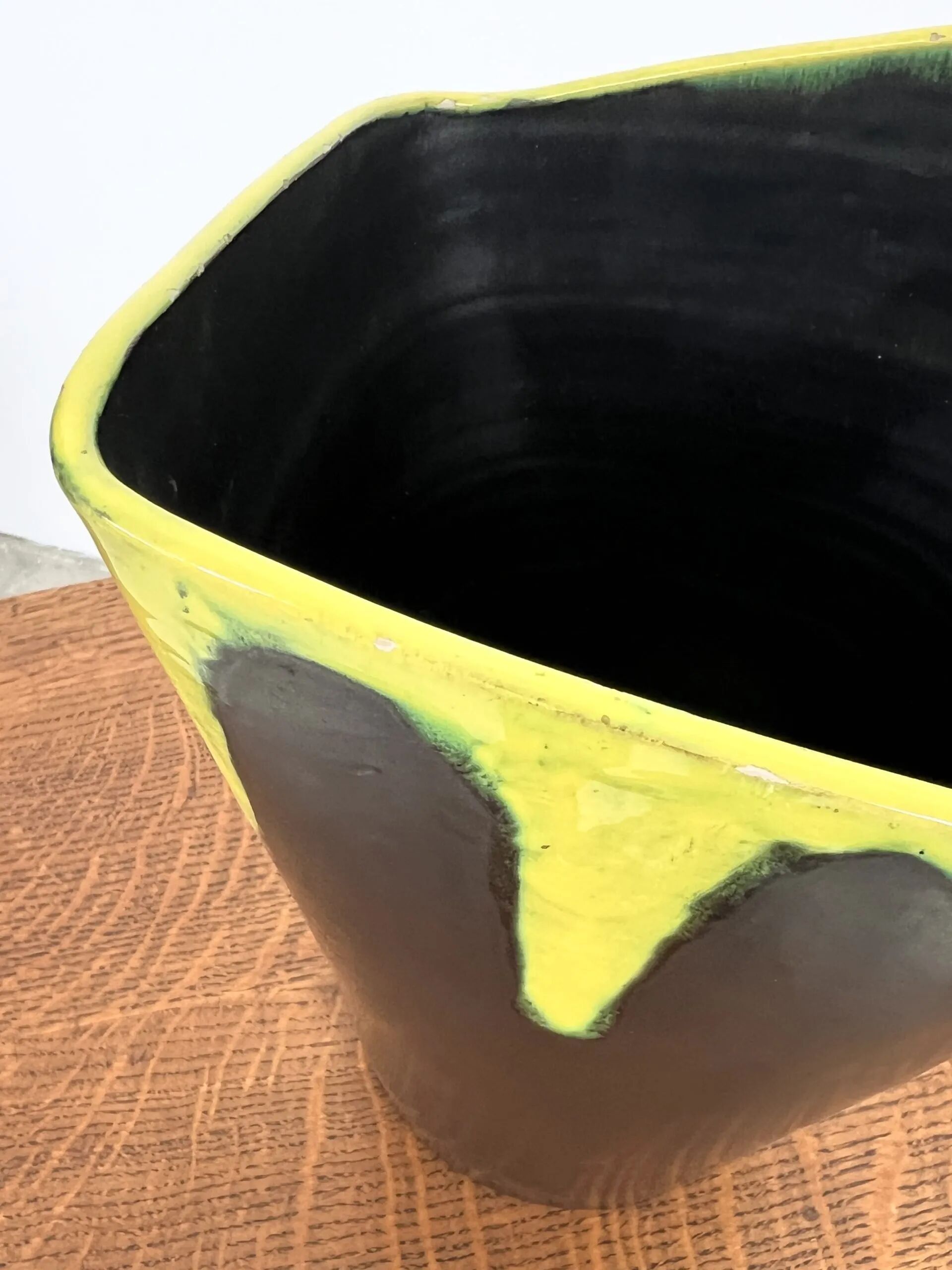 Vallauris Lunetta ceramic vase, model 5J2