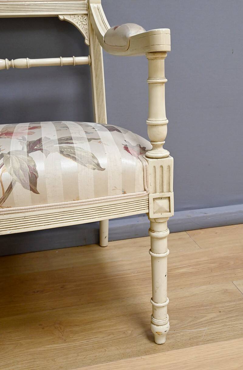 Louis XVI style lounge with benches and armchairs – 2nd part of the 20th century