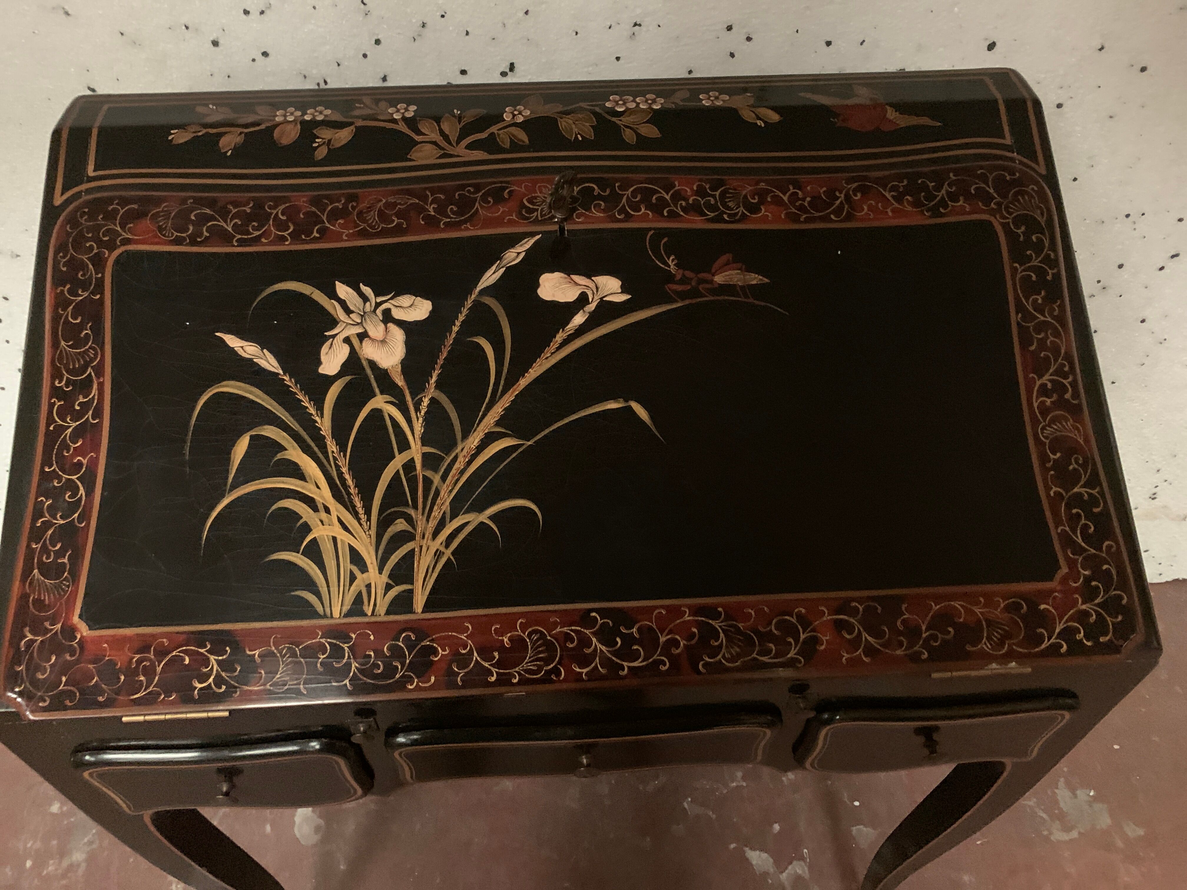 Louis XV style slope desk in lacquer of china XX century