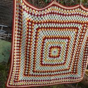 plaid - granny crochet blanket vintage colors 138 x 110 cm