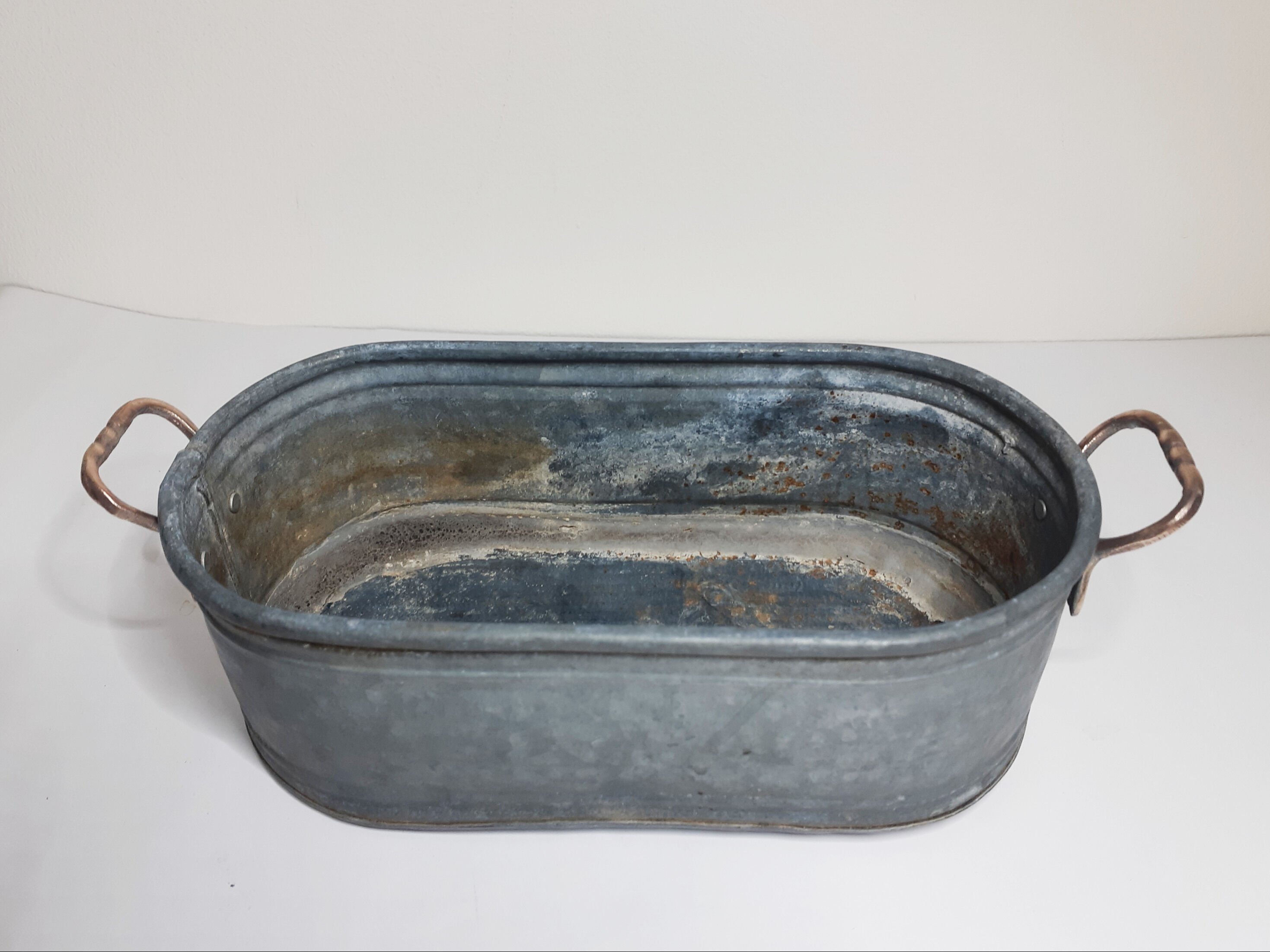 Table planter in zinc and brass