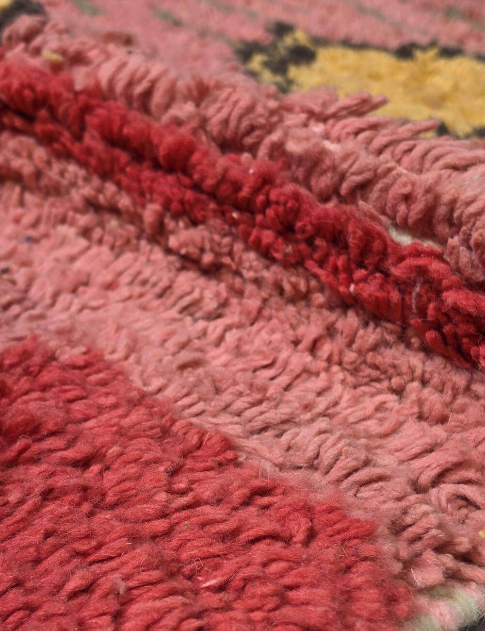 Abstract Berber Rug - 272 x 204 cm
