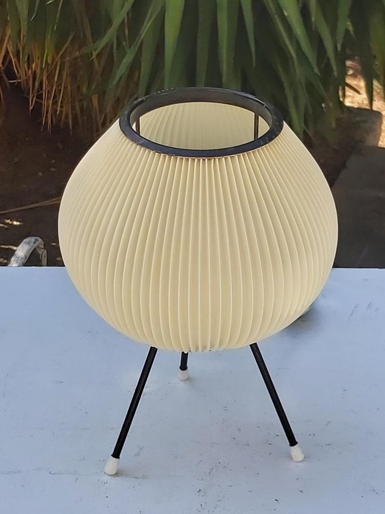 Rispal rodhoïd vintage lamp 50s
