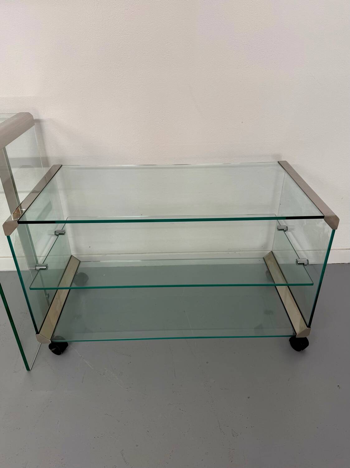 Italian design glass console storage unit by Gallotti & Radice An70