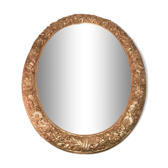 Miroir ovale en bois doré 125 cms  travail français d'époque 18ème