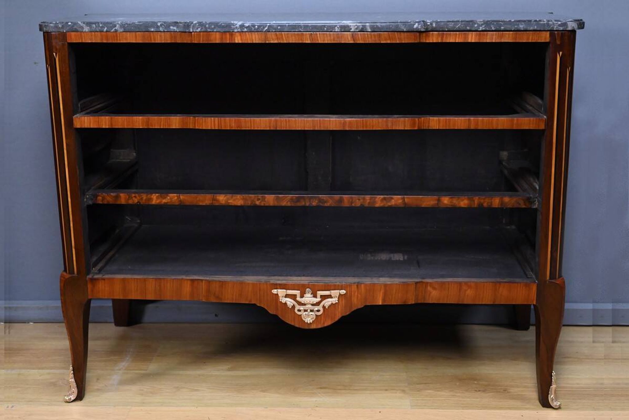 Mahogany and Rosewood Commode, Louis XVI style – 1st part of the 20th century