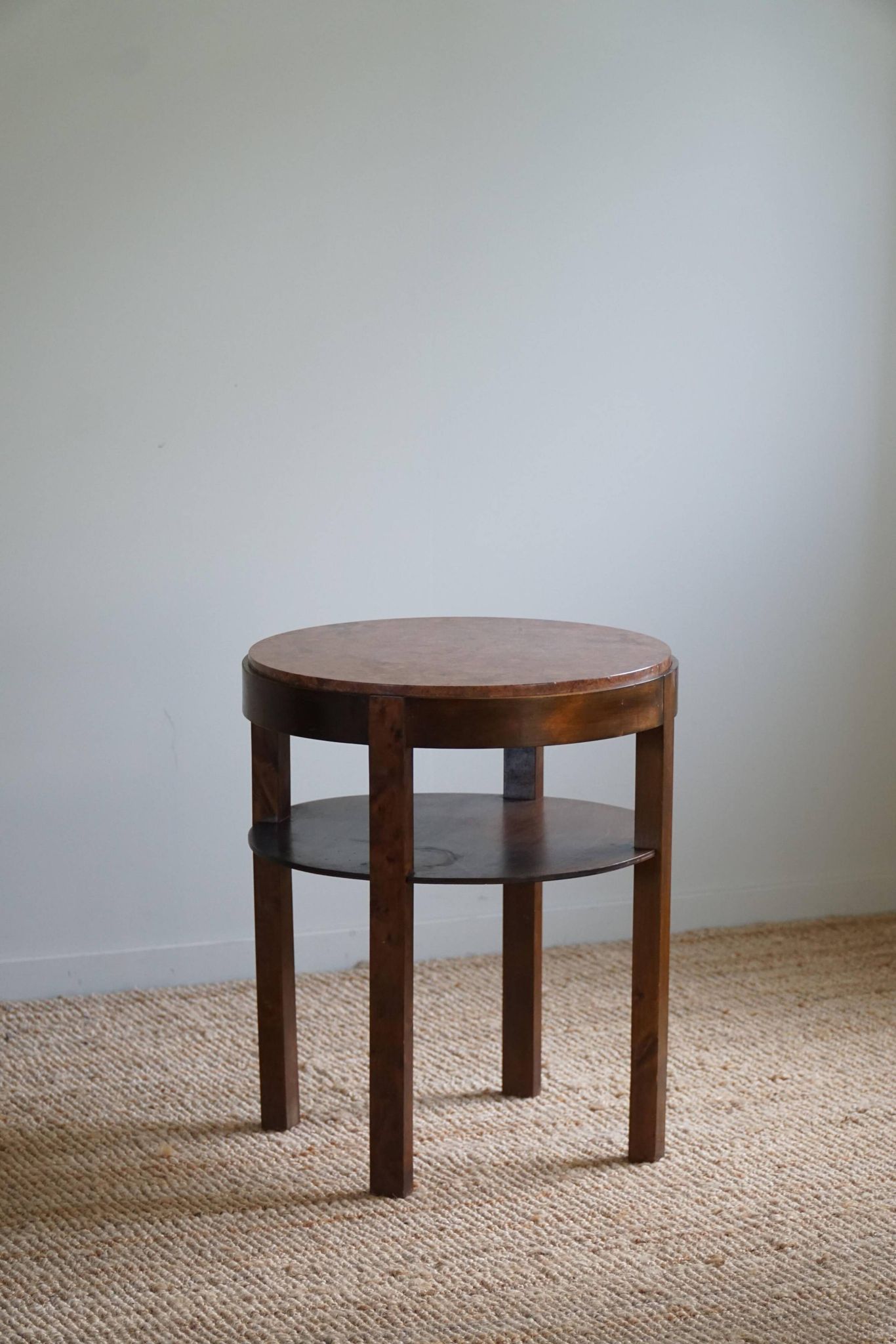 Table d'appoint ronde Art déco en hêtre et marbre, par un ébéniste danois, années 1940