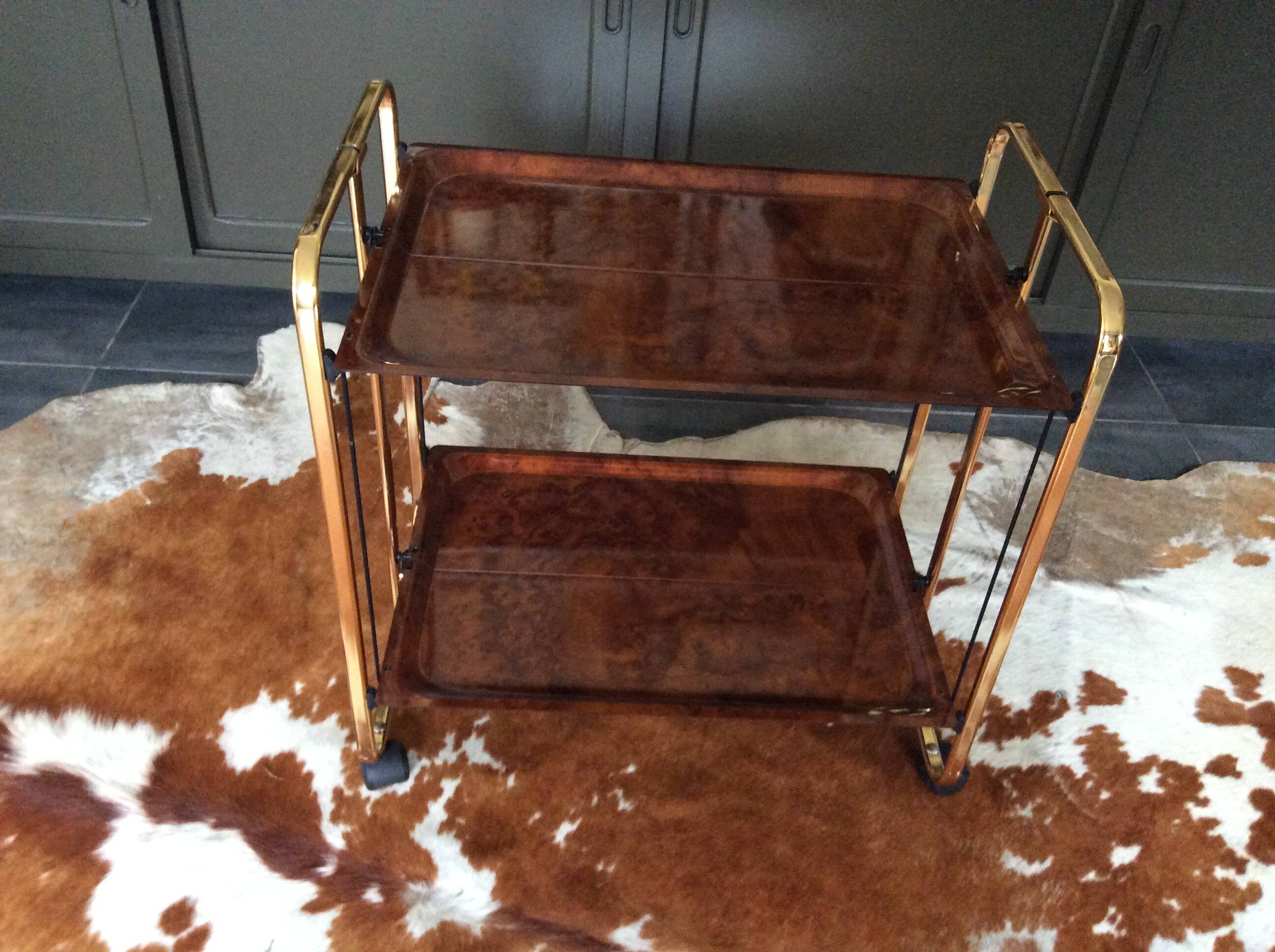 Folding rolling trolley