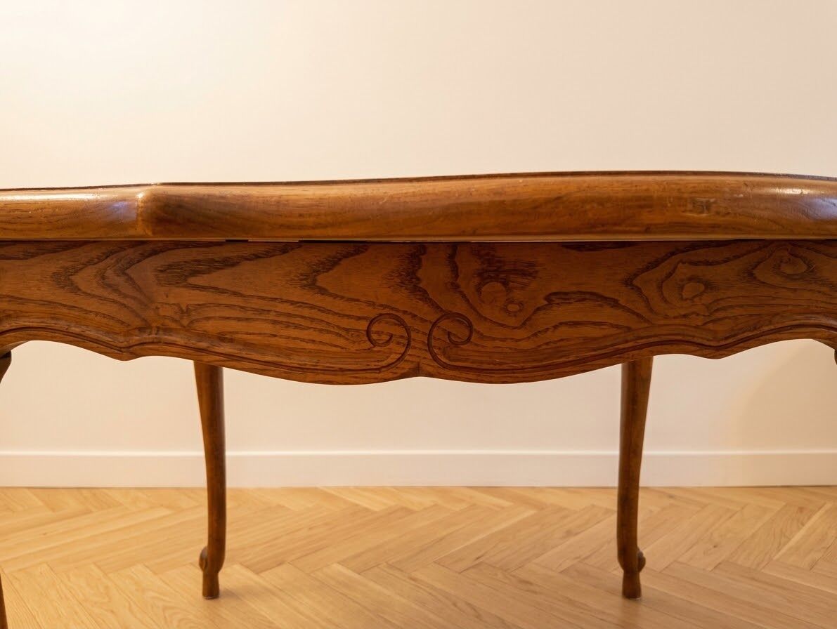 Round extendable oak dining table