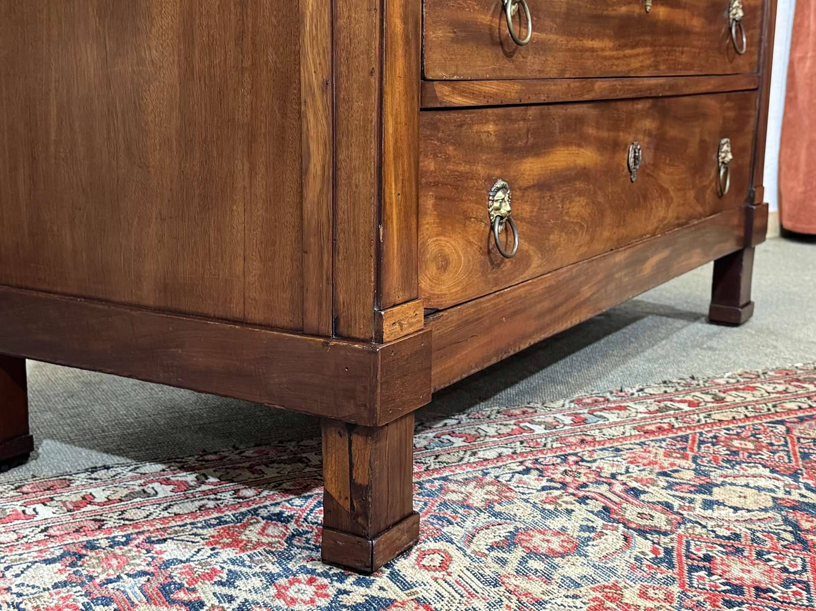 Commode Empire en acajou et dessus marbre XIXème