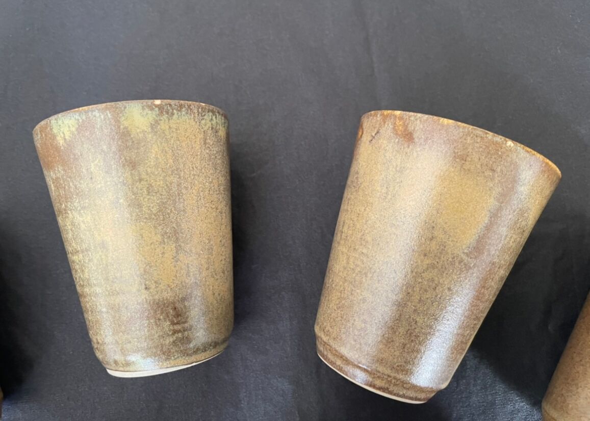 Digoin sandstone cups