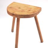 Cowherd stool