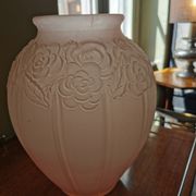 Vase art déco verre sablé rose