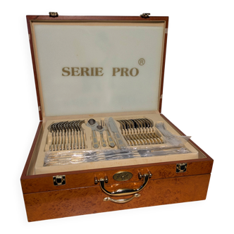 Complete cutlery set