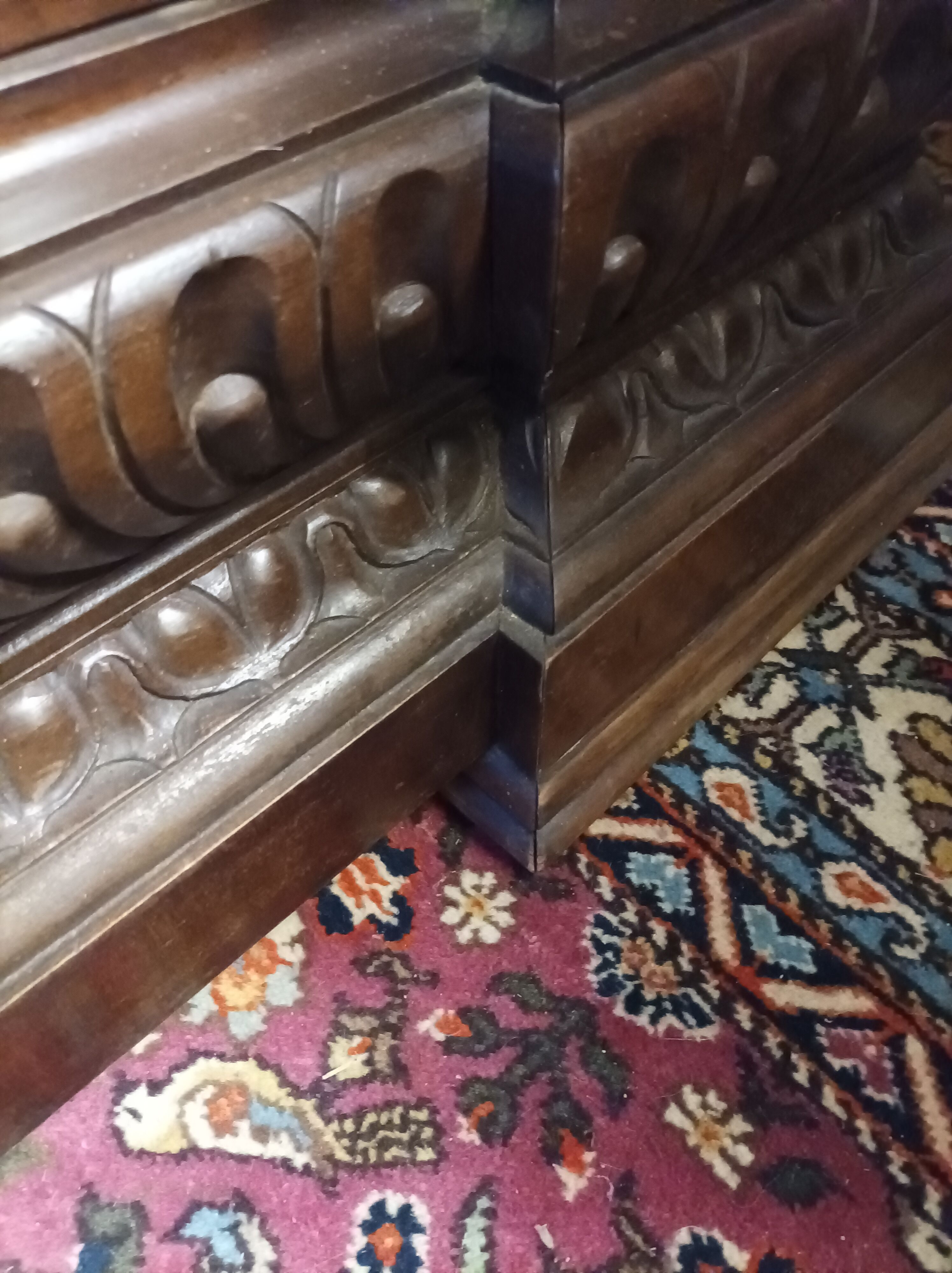 Sideboard style Renaissance