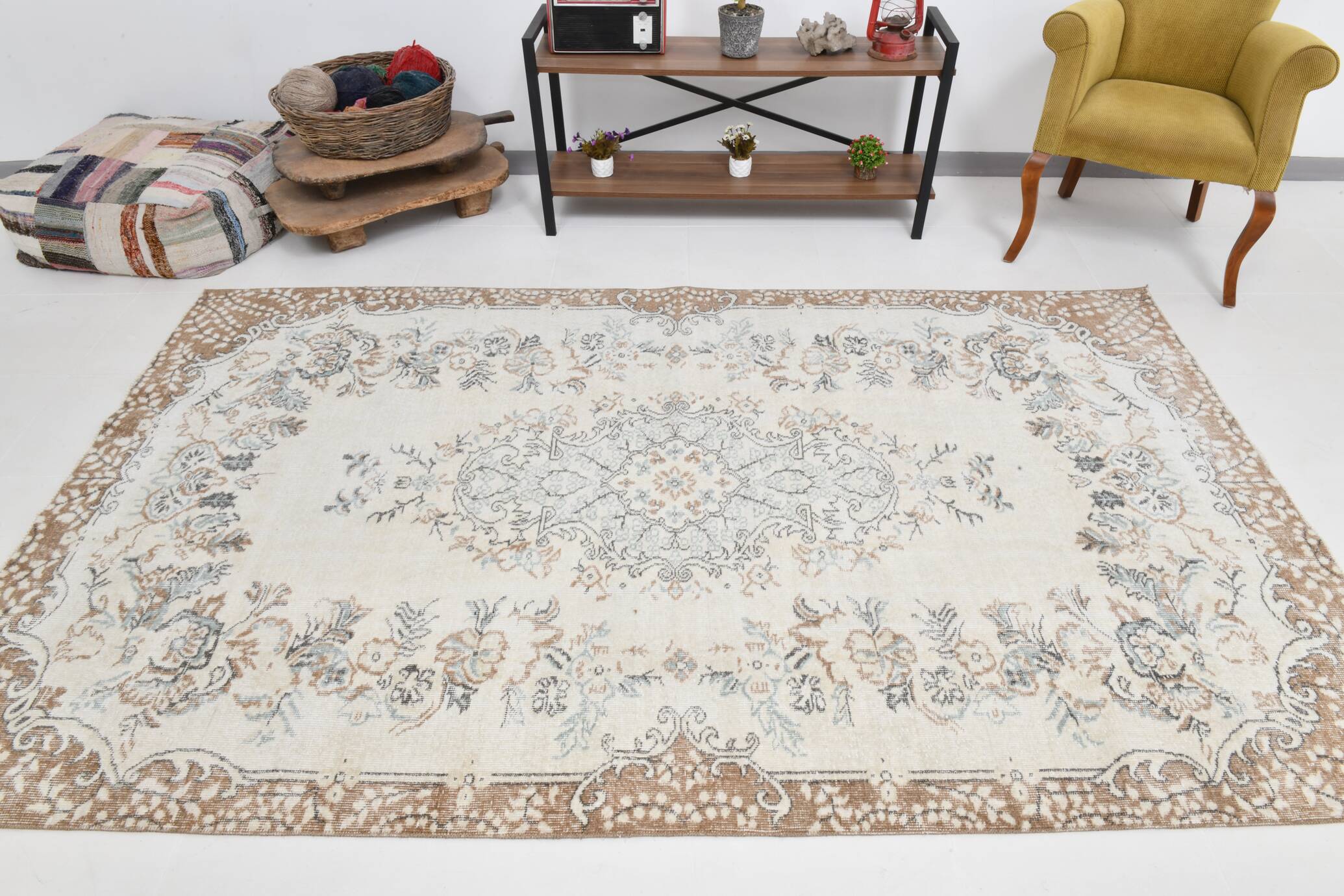 Beige & Brown Turkish Vintage Rug 166x272Cm SK 21860