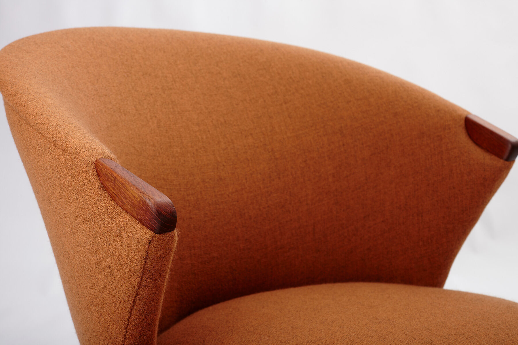 Midcentury danish lounge chair