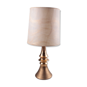 Ceramic gold table lamp with original shade, 70s