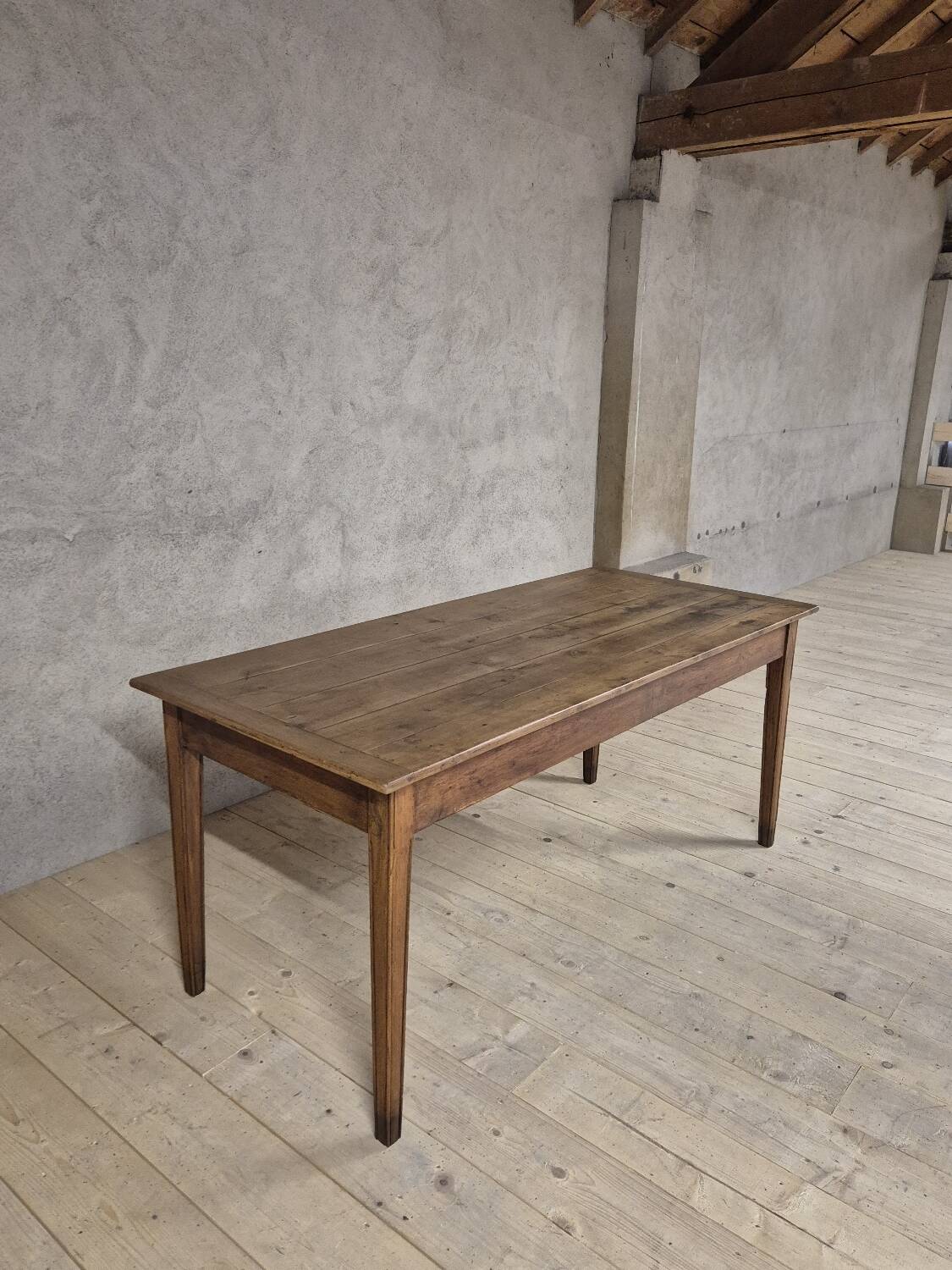 Antique rustic farmhouse table in solid oak, 19th century
