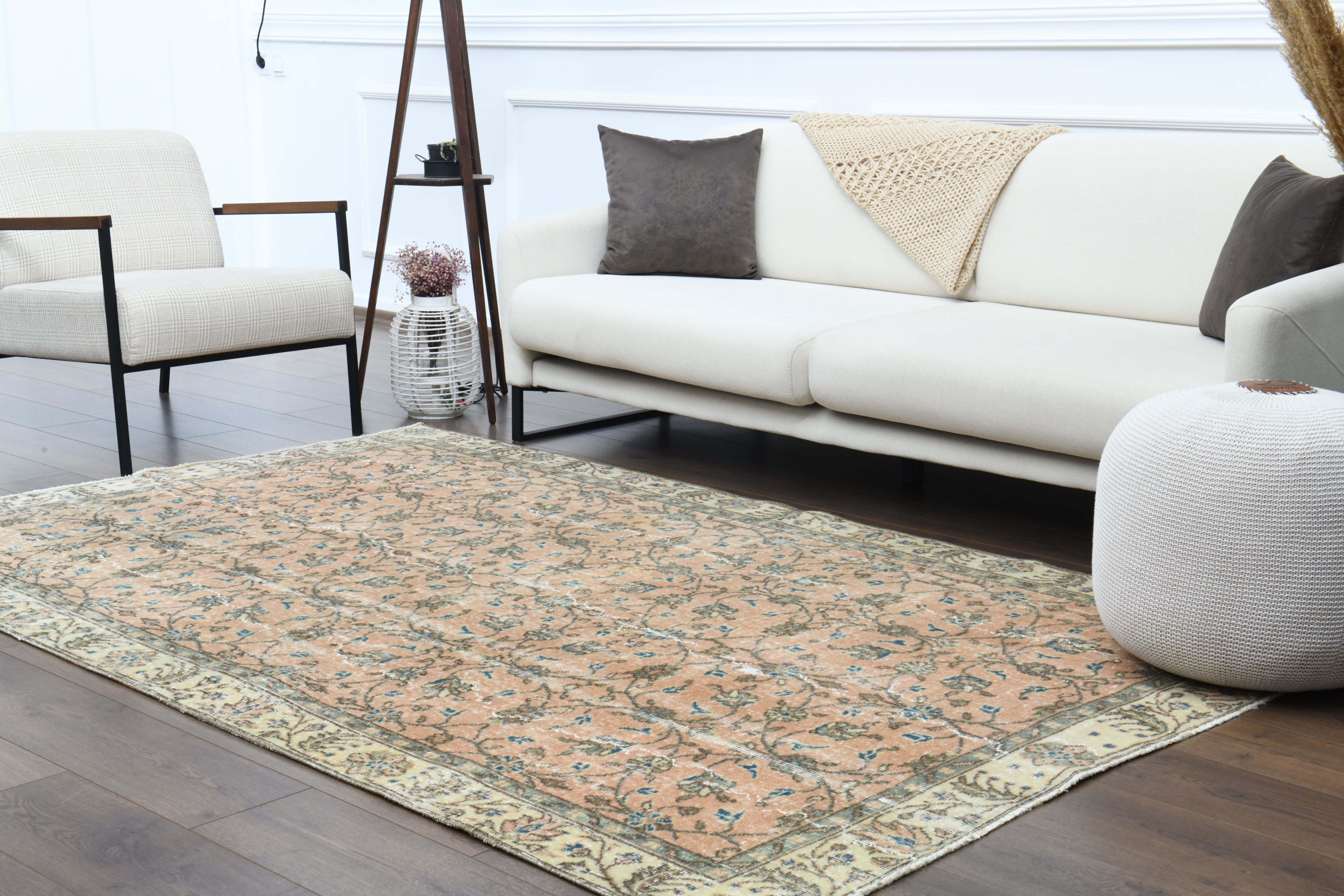 Handwoven vintage eastern carpet - 260x161cm