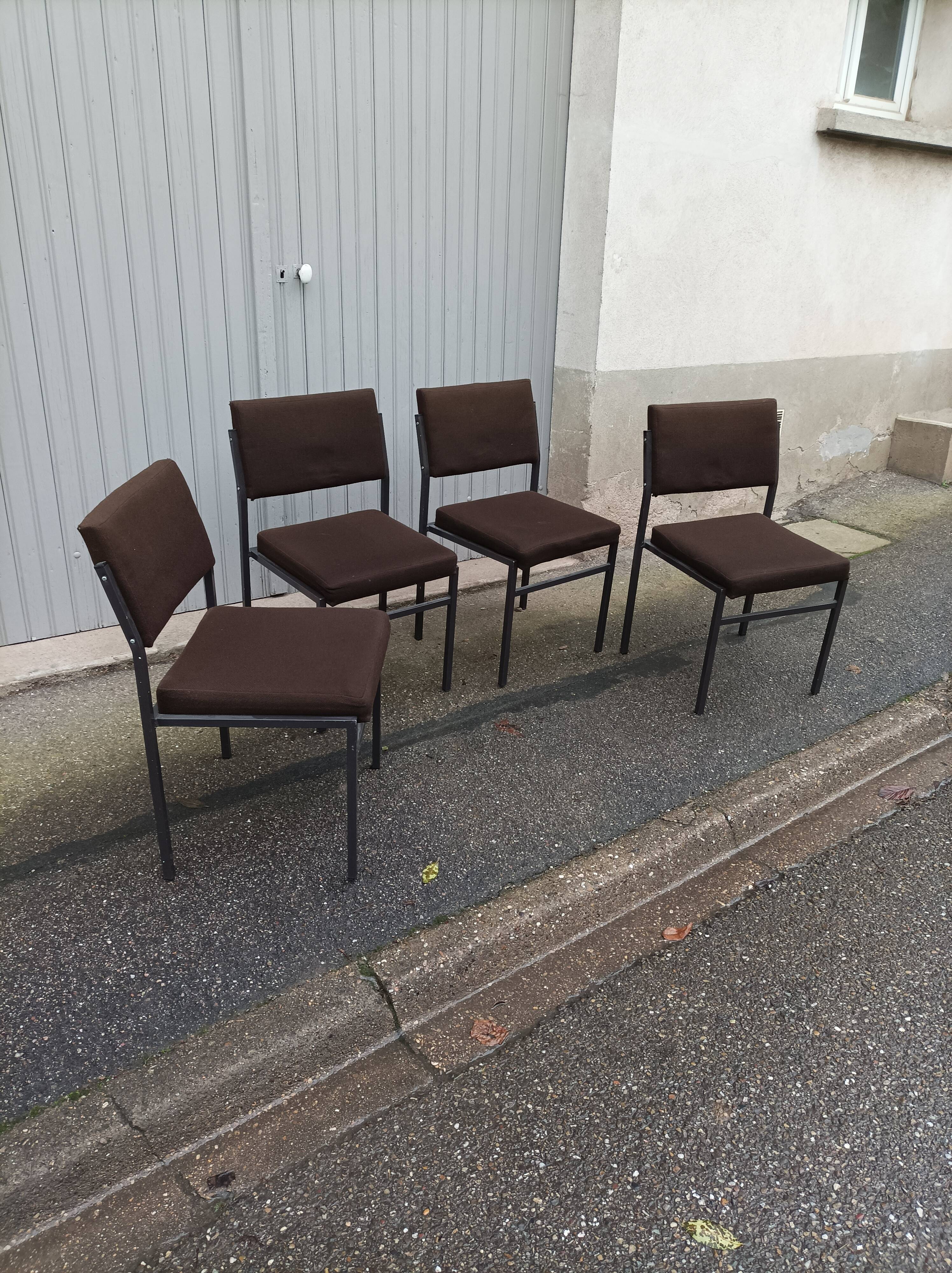 Set of 4 vintage chairs brown fabric