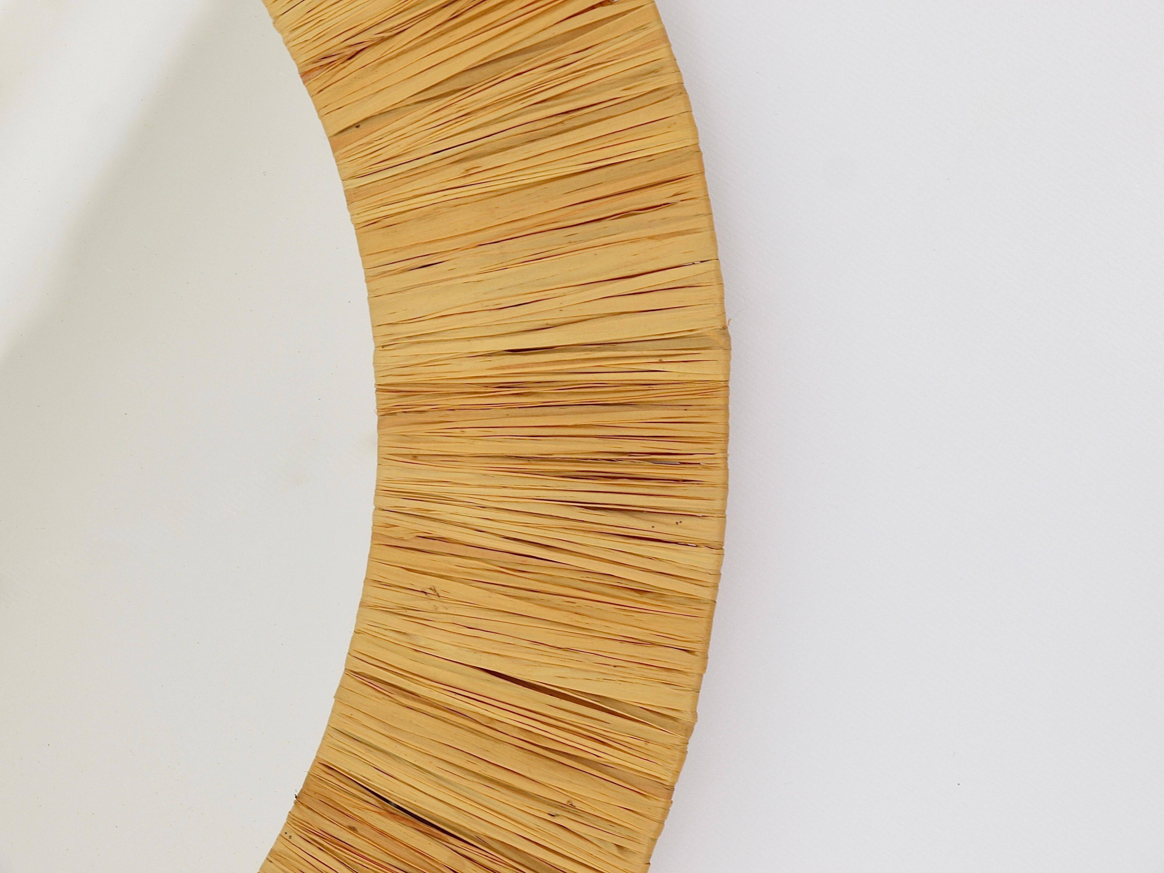 Mid-century Round Wall Mirror Italian Riviera in Raffia with a Bast Frame, 1950s